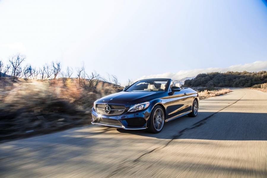  Mercedes-AMG C43 4Matic Cabriolet 2016 года  (NA) (фото 10 из 25)
